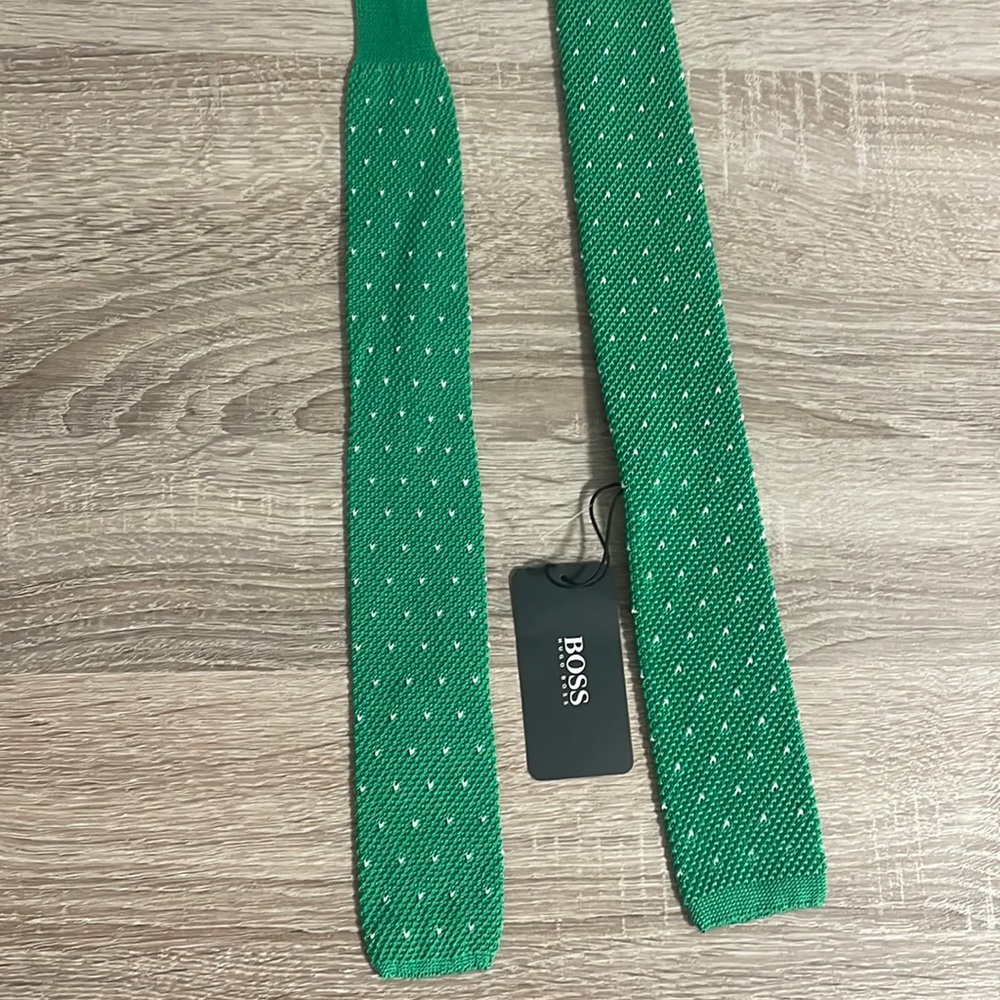 Hugo Boss made in Italy tie 100% cotton